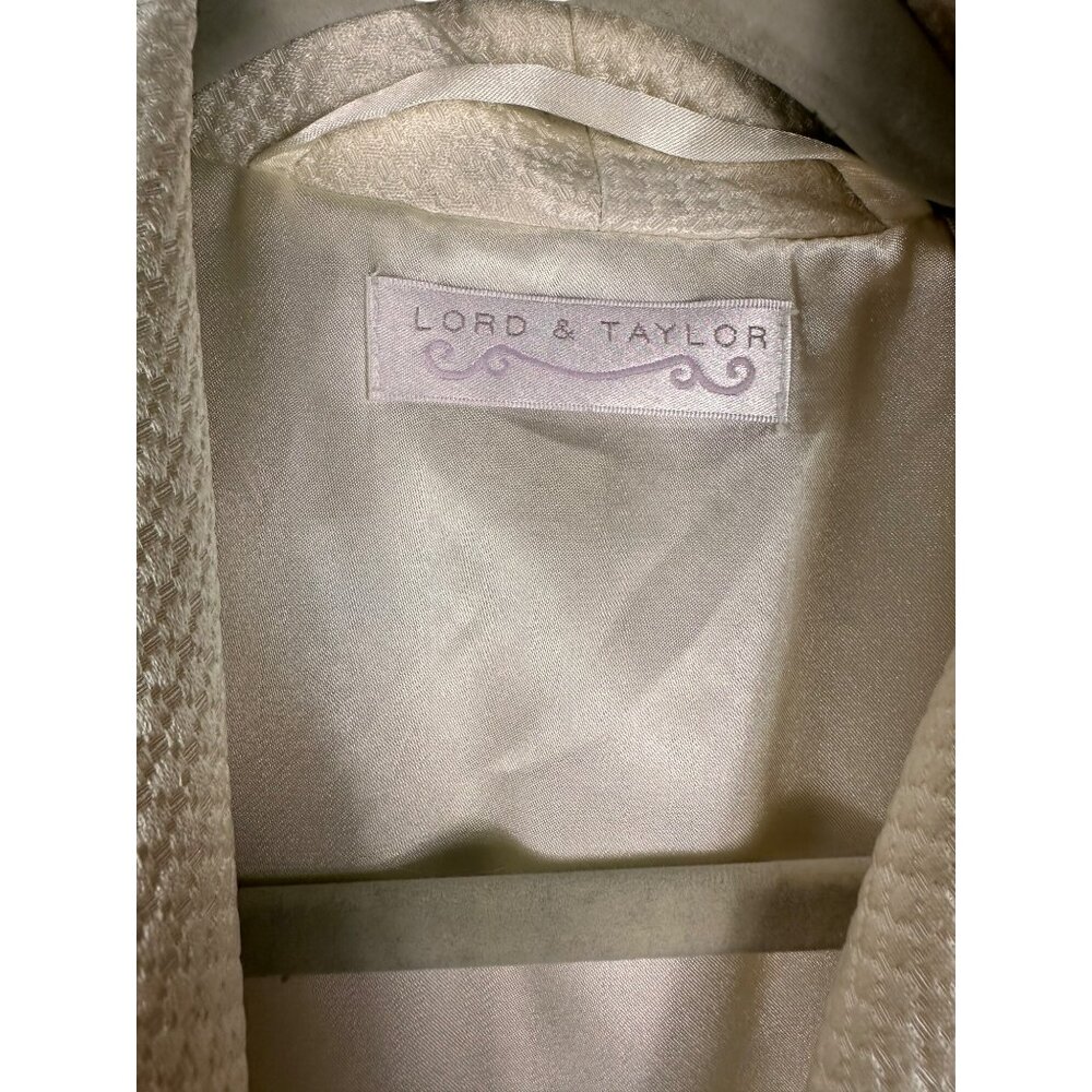 Lord & Taylor Silky Blend Long Robe Women's Size Small Beige Belted Nightgown - Picture 10 of 13